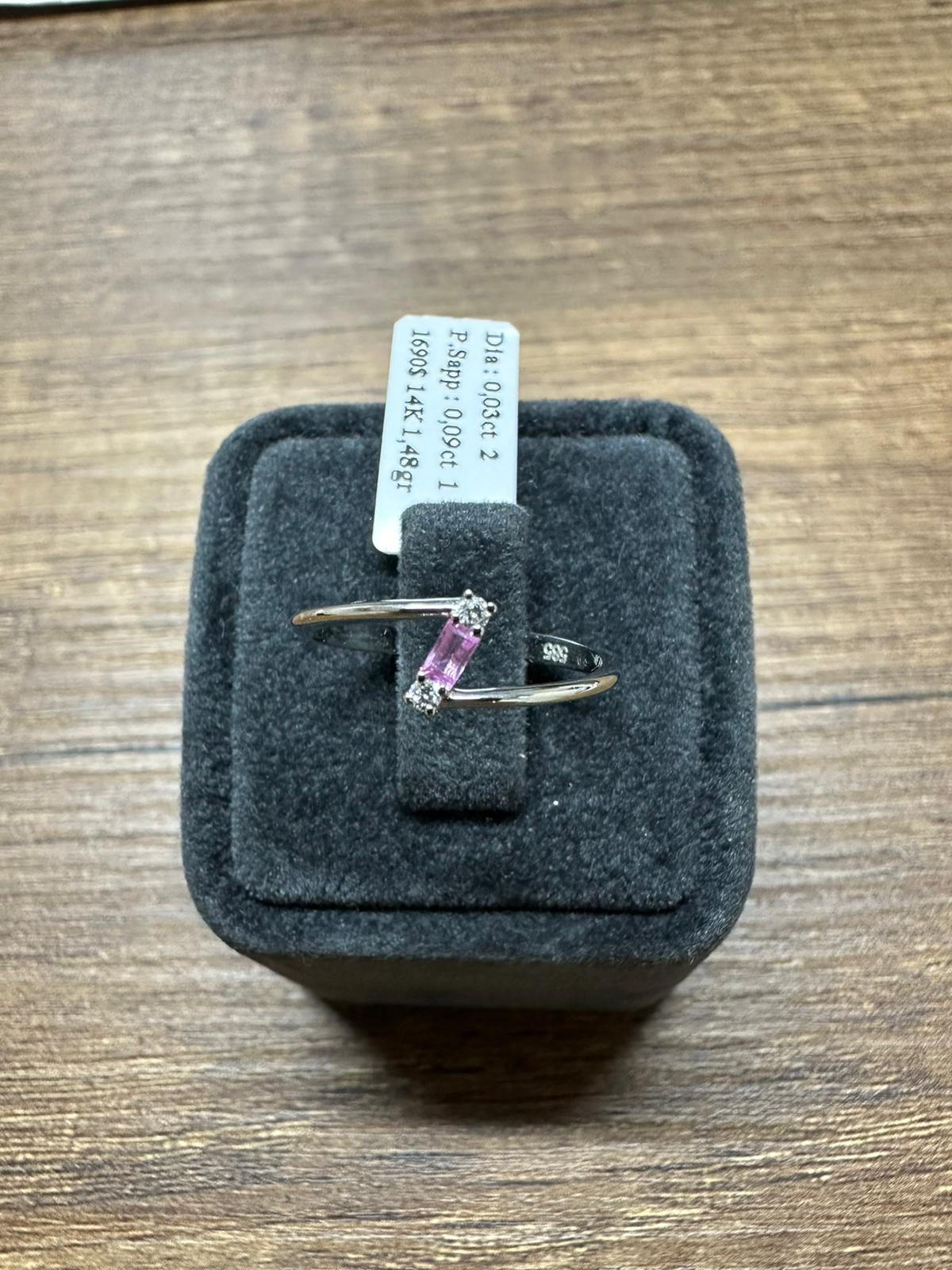 Renkli Taşlı Pırlanta Yüzük