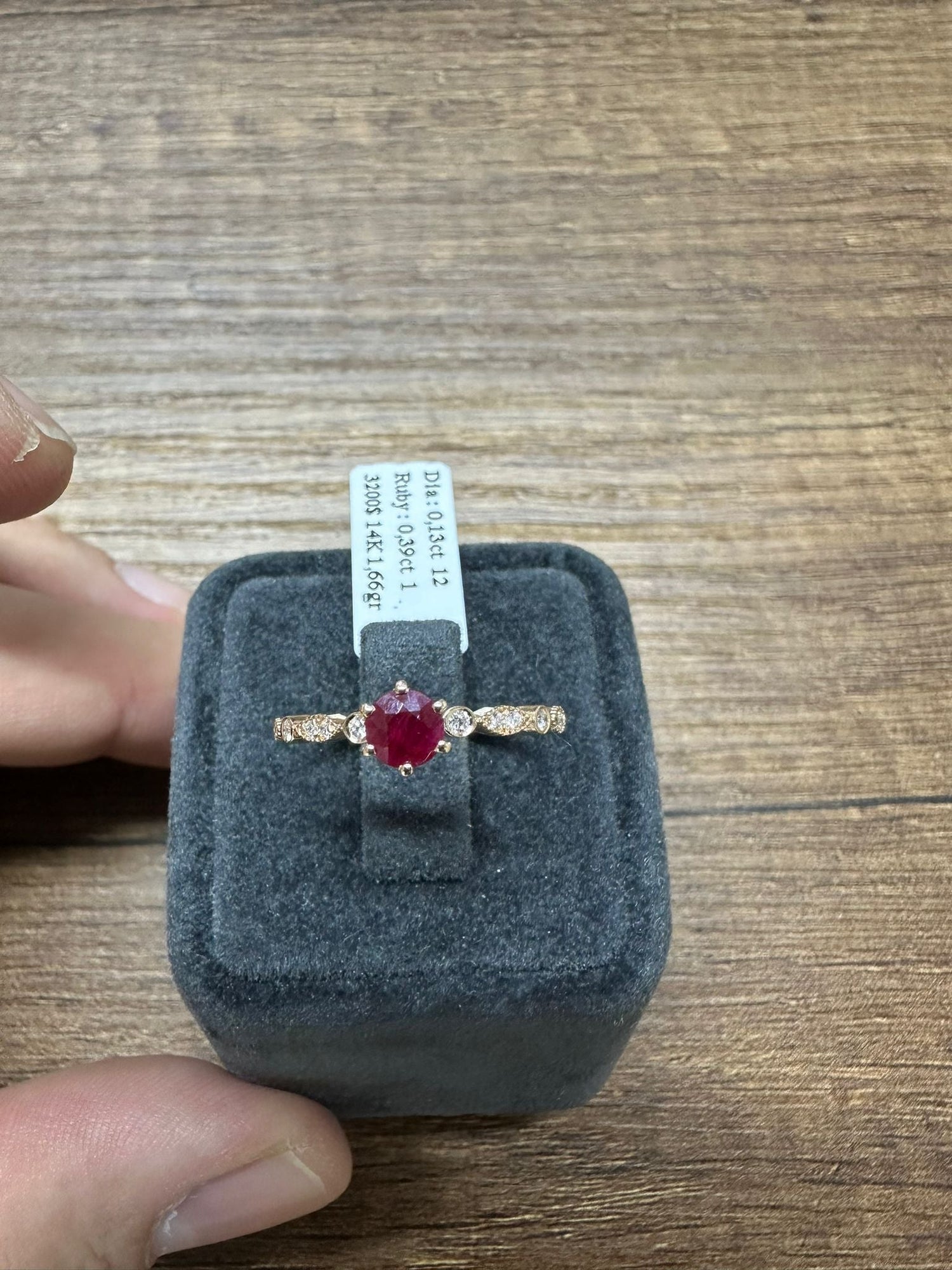 Renkli Taşlı Pırlanta Yüzük